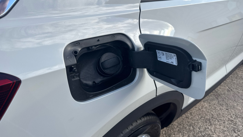 Volkswagen T-Roc 1.0 TSI 115 Life 5dr Petrol Hatchback